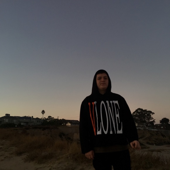 Meet your Posher, Daniel - Picture 1 of 1